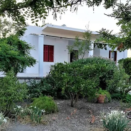 Holiday home Sea Breeze House